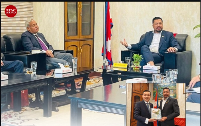 Energy Minister Meets China and India Envoys